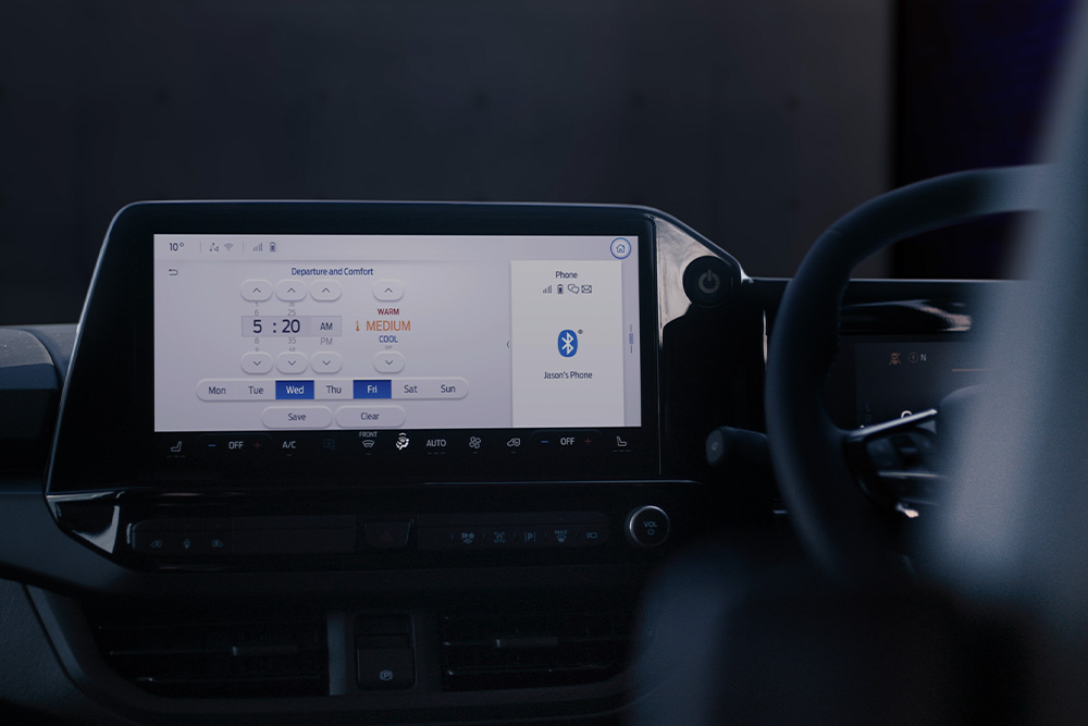 Dashboardscherm van de Ford Tourneo met bedieningsopties voor verlichting.
